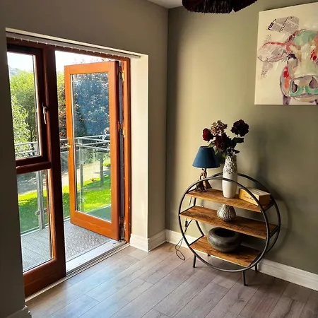 4 Bedroom House In The Heart Of Ballisodare Villag سلايغو